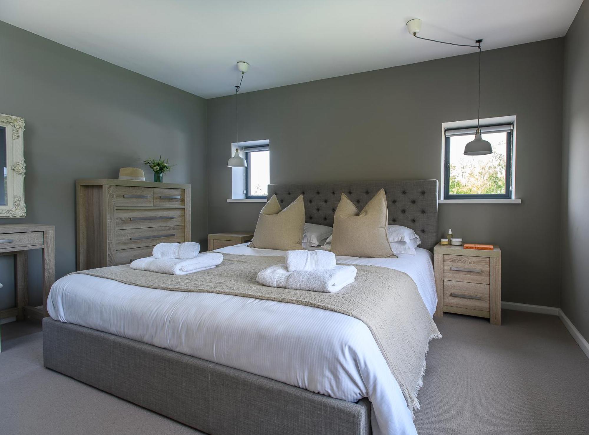Vineyard Oast Sleeps 25 Villa Wavehorne Exterior foto